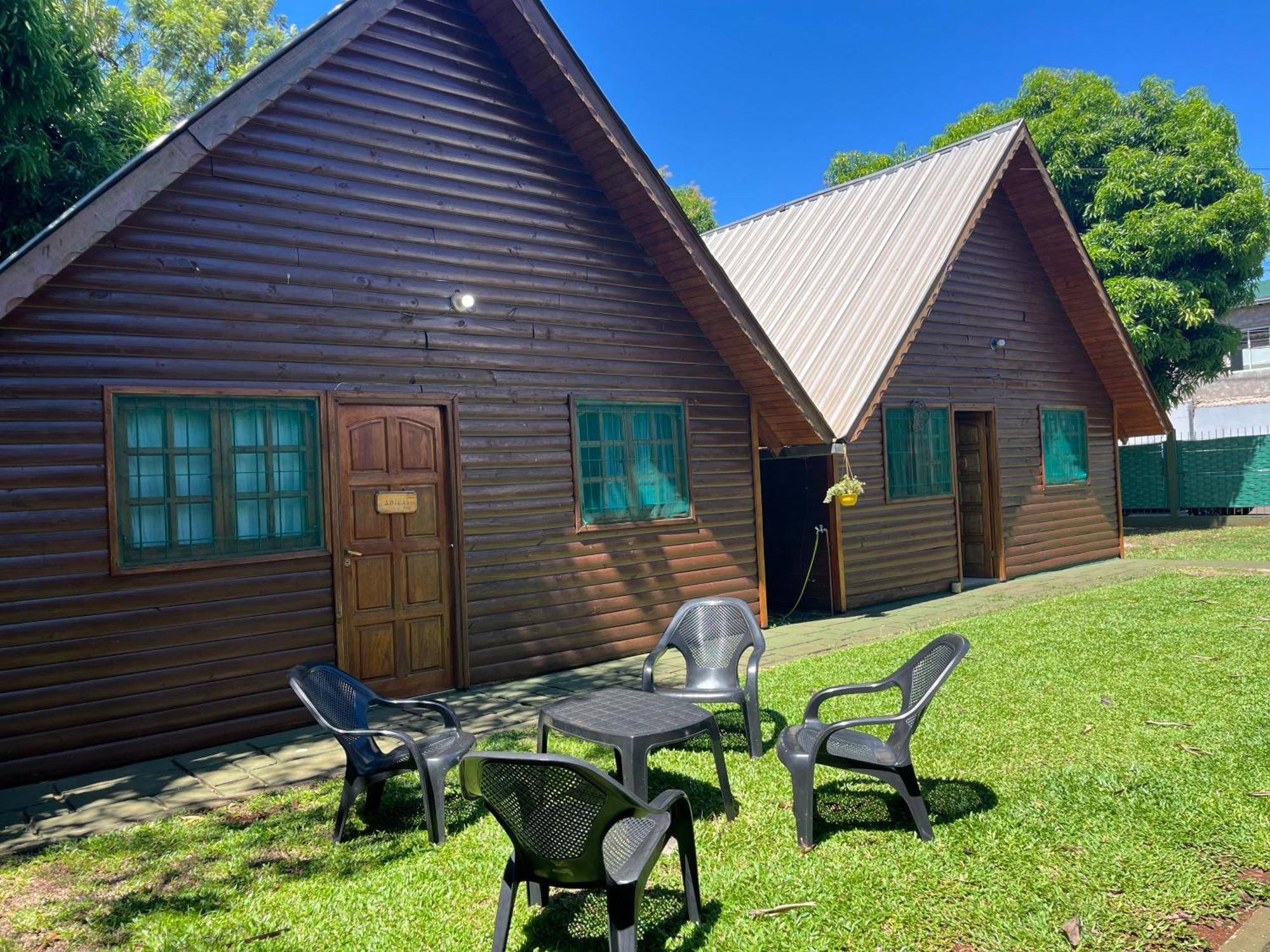 Cabanas Merale Excelente Ubicacion Puerto Iguazú Esterno foto