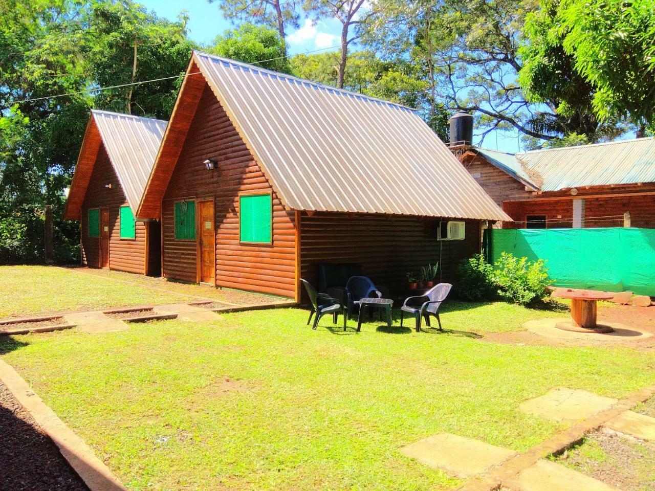 Cabanas Merale Excelente Ubicacion Puerto Iguazú Esterno foto